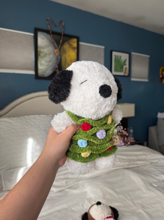 Crochet Fluffy Christmas Tree Snoop 🎄